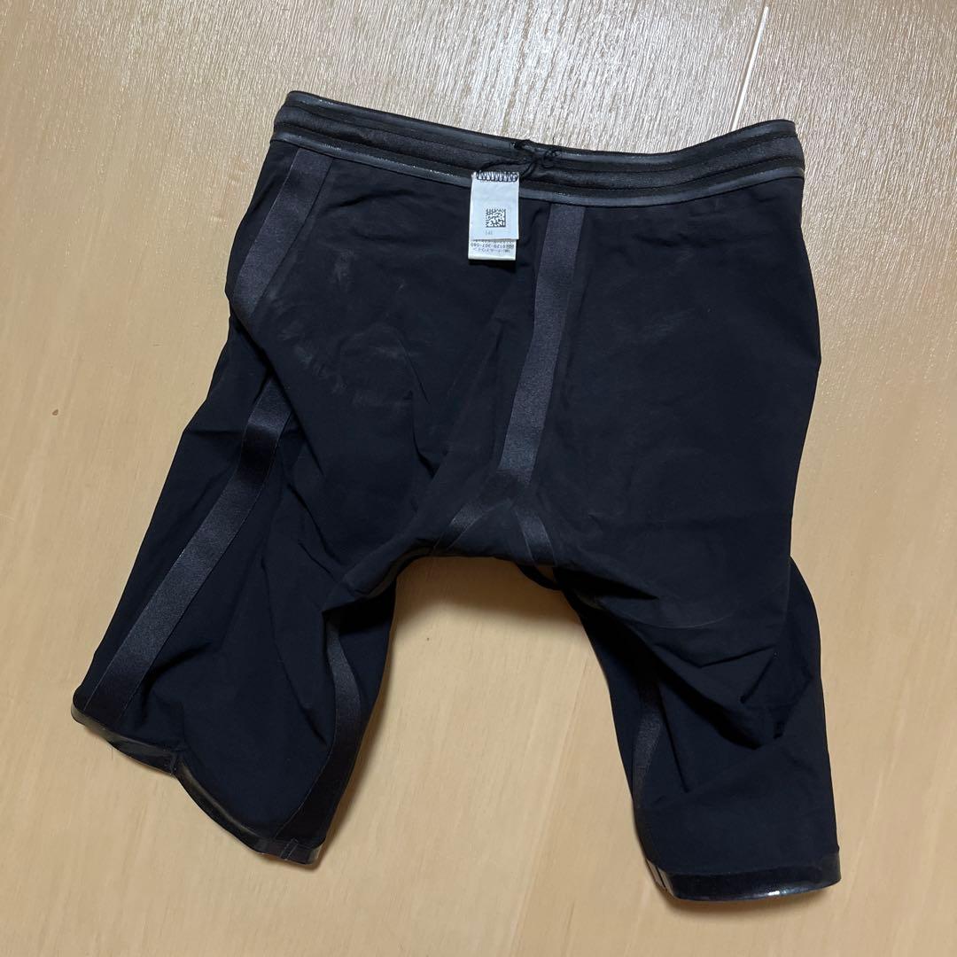 Speedo 黒 競泳水着