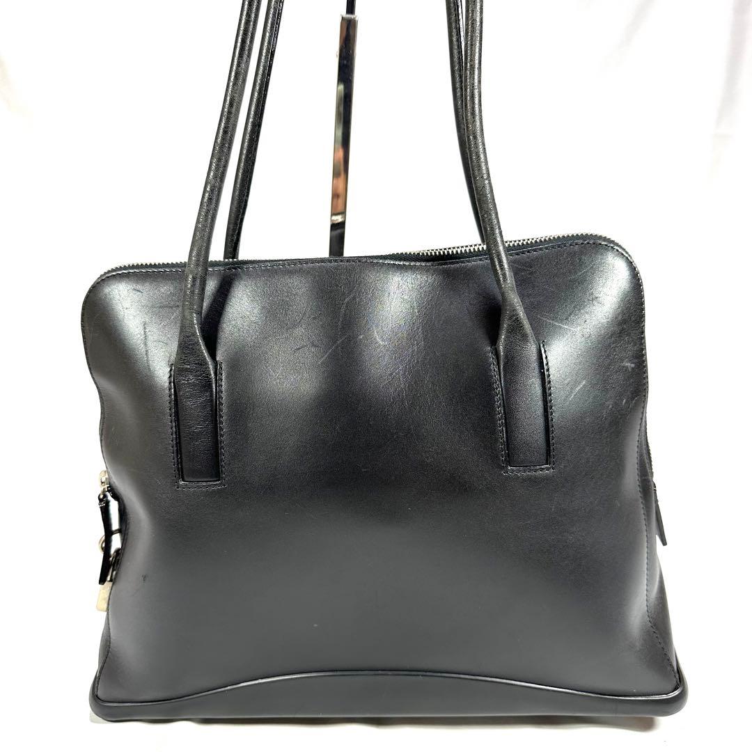 PRADA プラダトートバッグ　ブラック　シルバー　レザー　手持ちバッグ　鞄