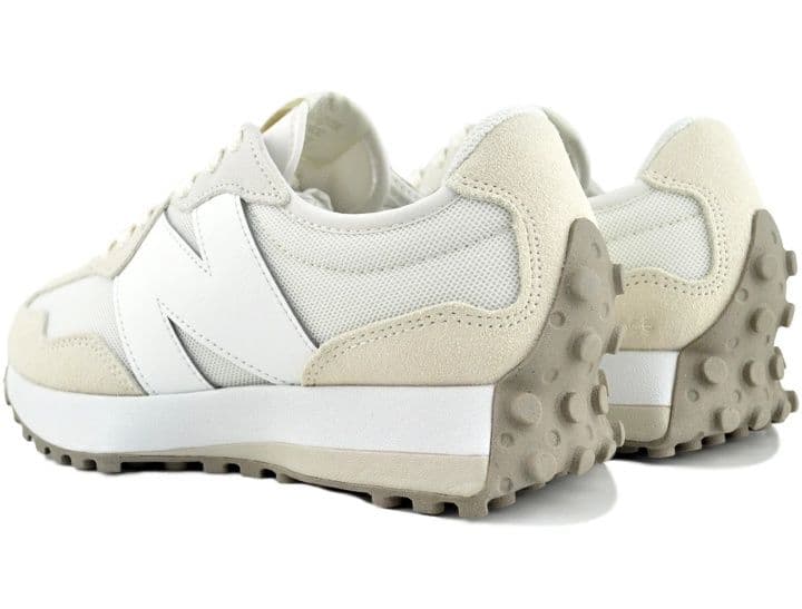 【新品】New Balance U327 24.5cm