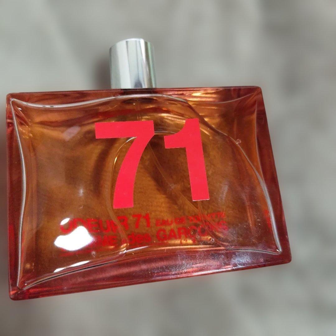 COMME des GARÇONS ODEUR 71 香水