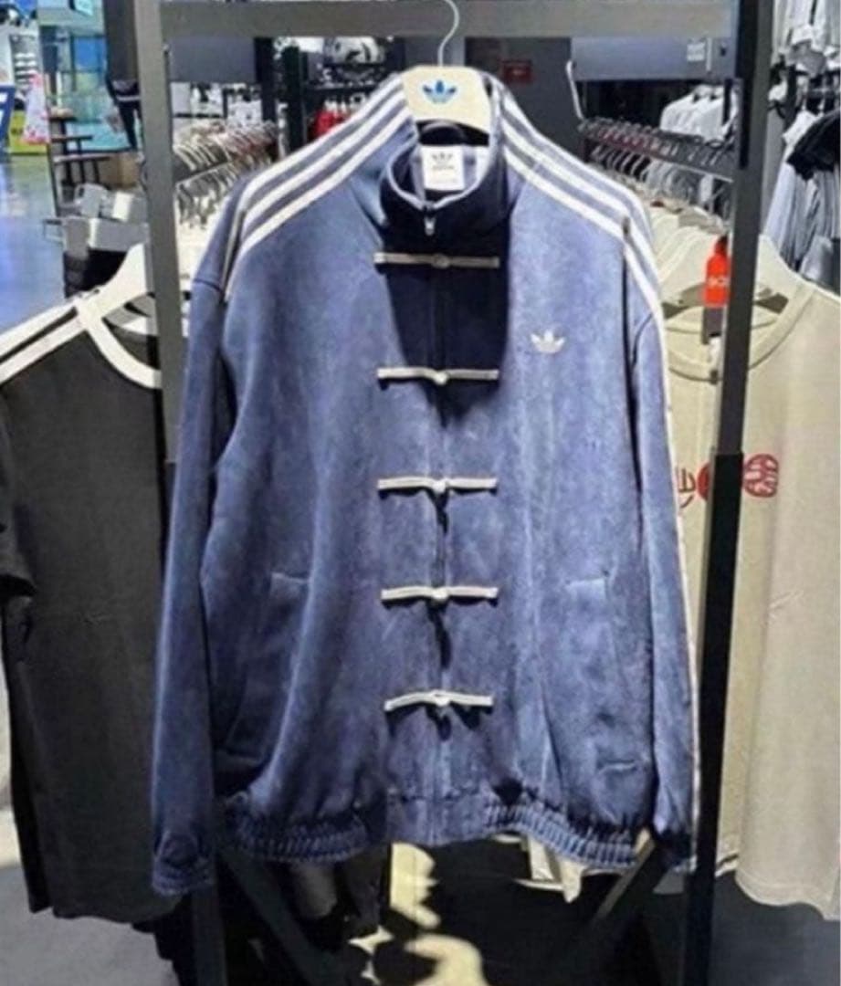 adidasアディダス 中国限定 蛇年トラックジャケット ネイビー S サイズ”