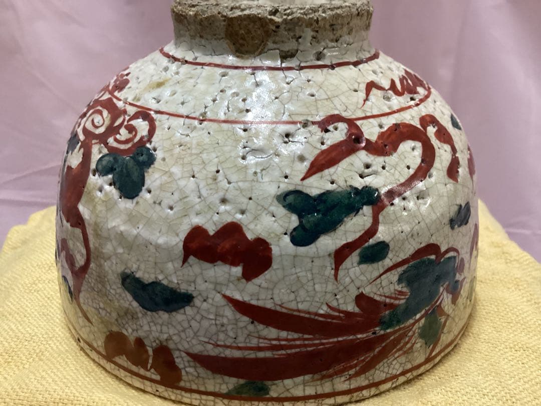古犬山焼　呉須赤絵　花唐草紋様　鳳凰紋　江戸時代　時代物　伝統的な赤と緑の茶碗