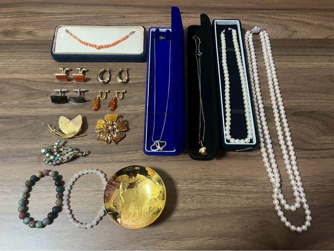 7★遺品整理★パールネックレス★イヤリング★カフスなど