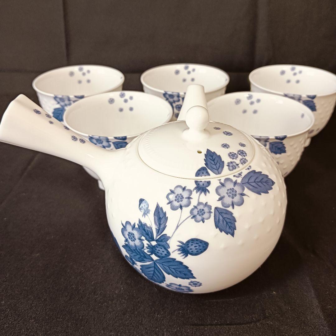 ウェッジウッド　ストロベリーブルーム　インディゴ　セット　ポット　カップ　皿