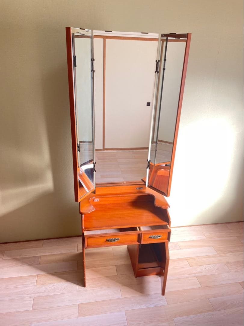 値下げ中‼︎【アンティーク】木製三面鏡ドレッサー　昭和レトロ