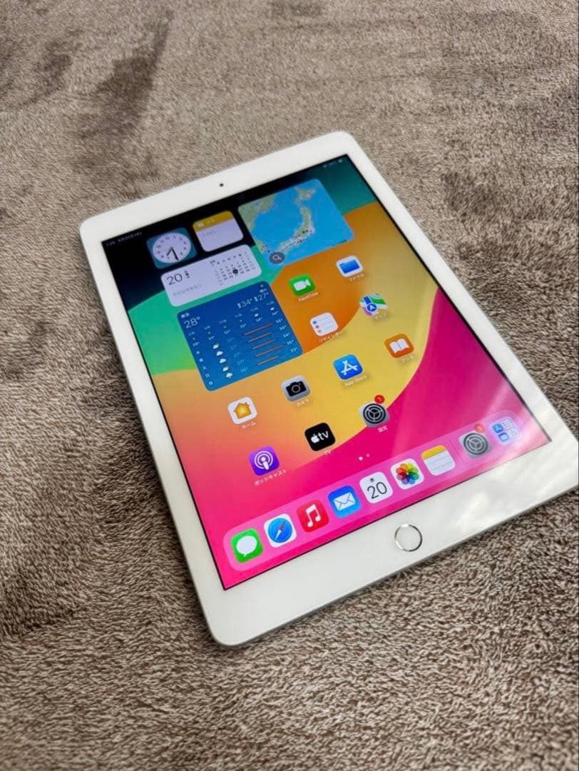 江*行様 iPad 第6世代 32GB シルバー Wi-Fi+Cellular