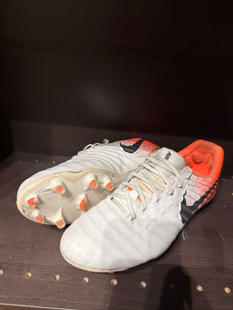 ナイキティエンポ7