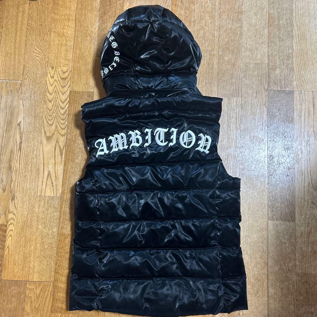 アダムスジャグラー黒ダウンベストMサイズ