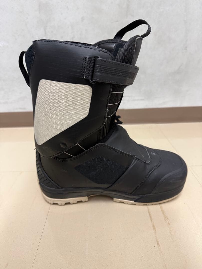 Salomon trek 25.5 サロモン　トレック スノーボードブーツ