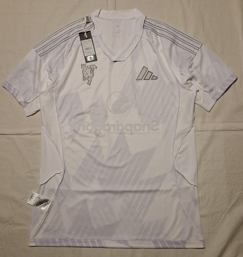 マンチェスターユナイテッド 25-26 レプリカユニフォーム アウェイ