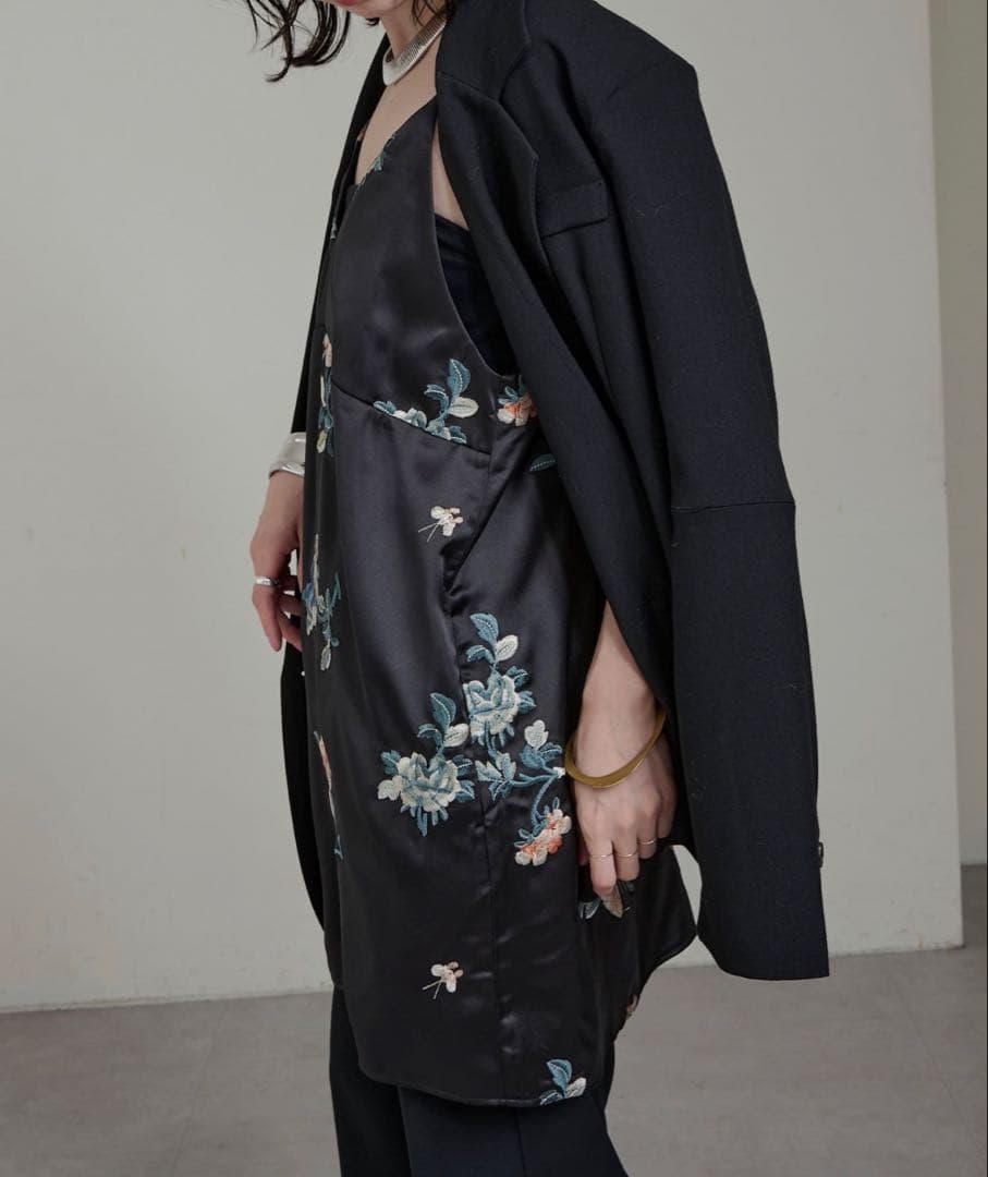 Omekashi （オメカシ）レイヤードキャミチュニック ブラック