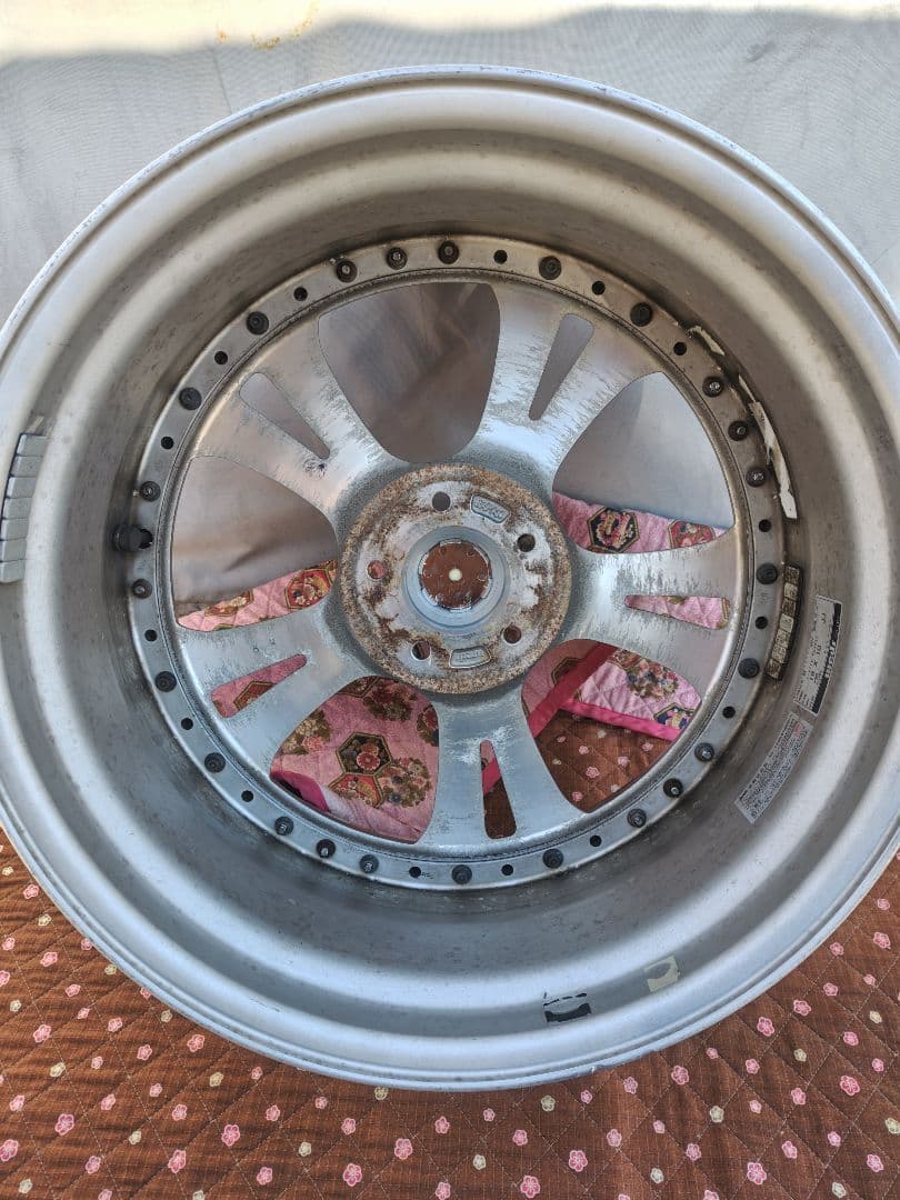 希少　クレンツェケルベロスII19インチ10J たすかーです