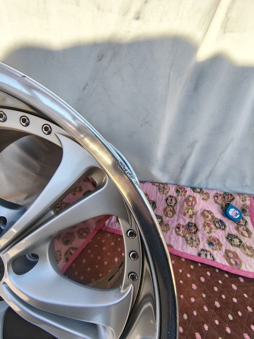 希少　クレンツェケルベロスII19インチ10J たすかーです