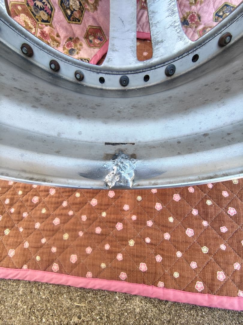 希少　クレンツェケルベロスII19インチ10J たすかーです