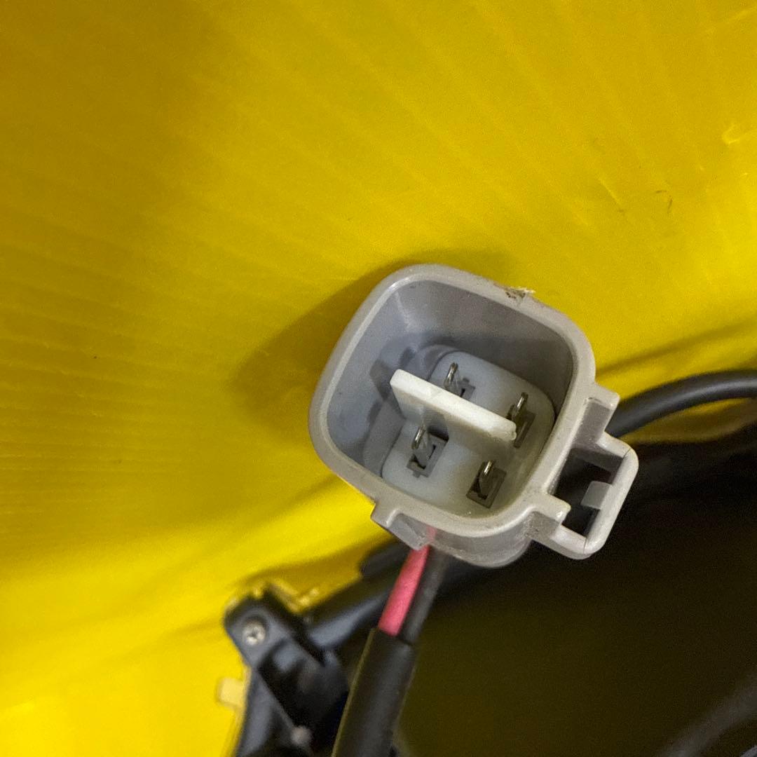 ムーヴキャンバス LA800S KOITO製 ヘッドライト左 100-69038