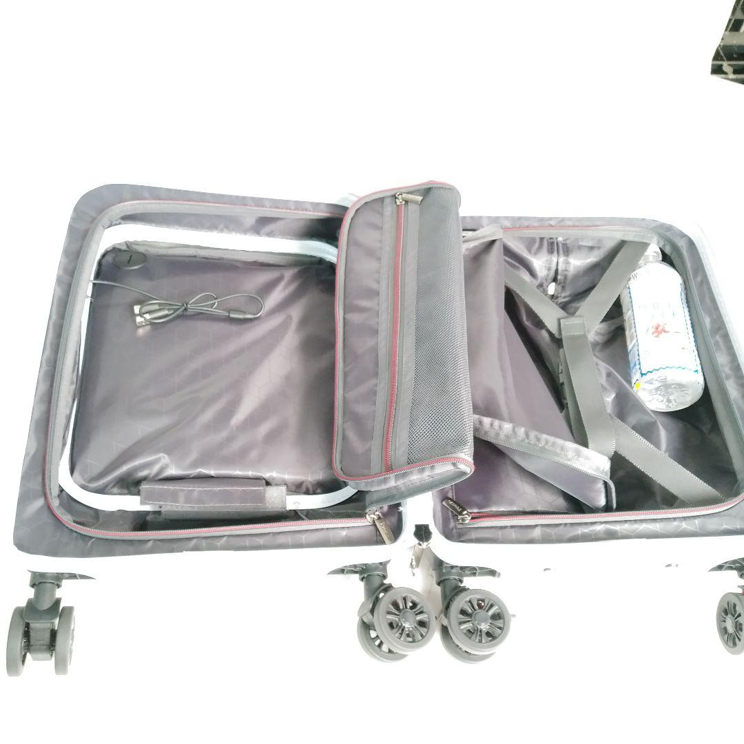 値下げ2-9　着脱式タイヤ　SSサイズ　フロントオープン　USB　カップホルダー