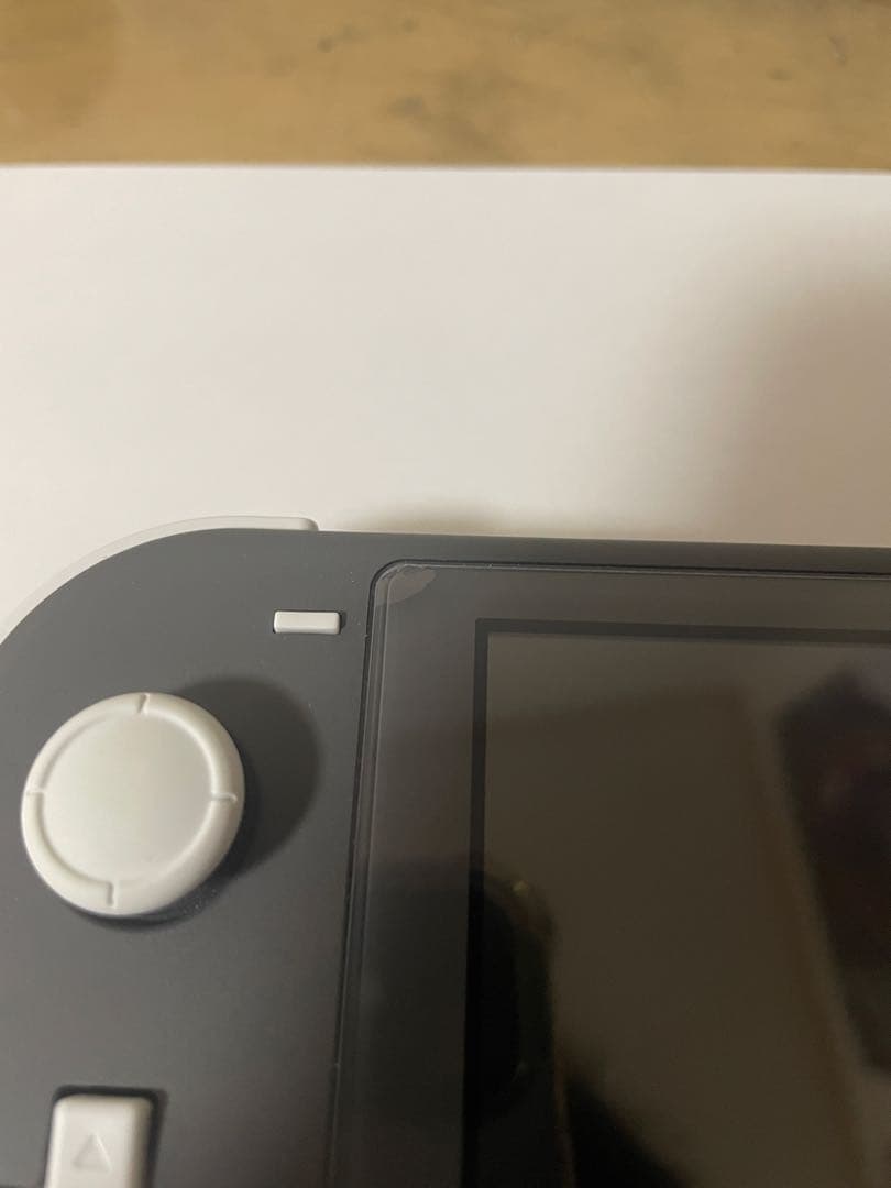 Nintendo switch Lite （本体ケース、カセット付き）