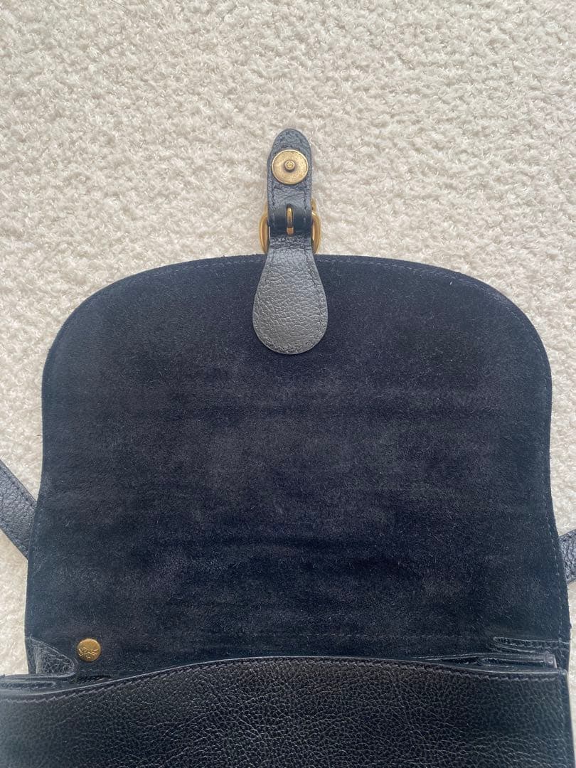 レザー ブラック クロスボディバッグ