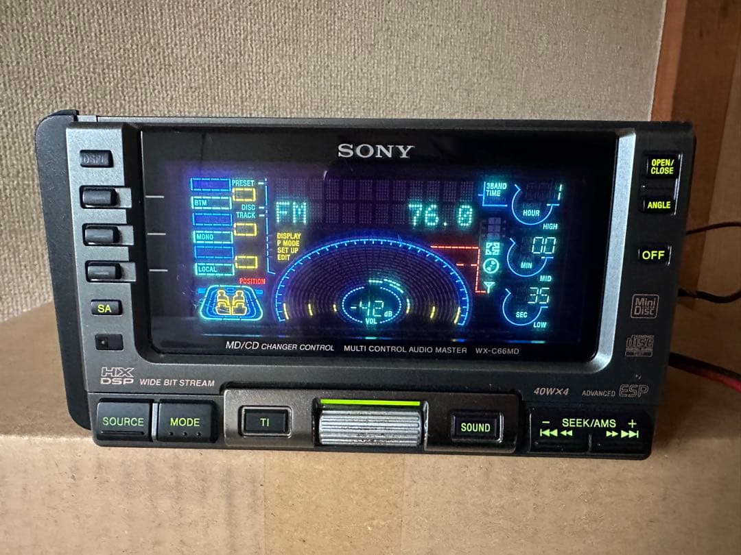 ソニー純正WX-C66MDヘッドユニット（スペクトラムアナライザー付き）