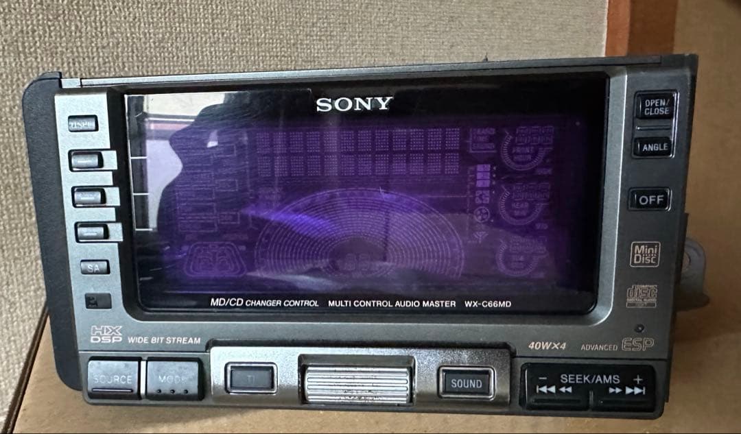 ソニー純正WX-C66MDヘッドユニット（スペクトラムアナライザー付き）