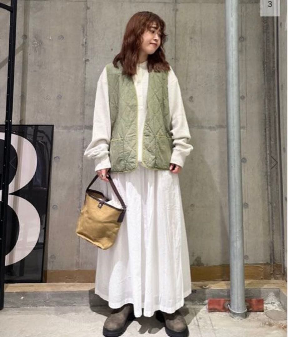 h　新品未使用　chimala キルティングベスト