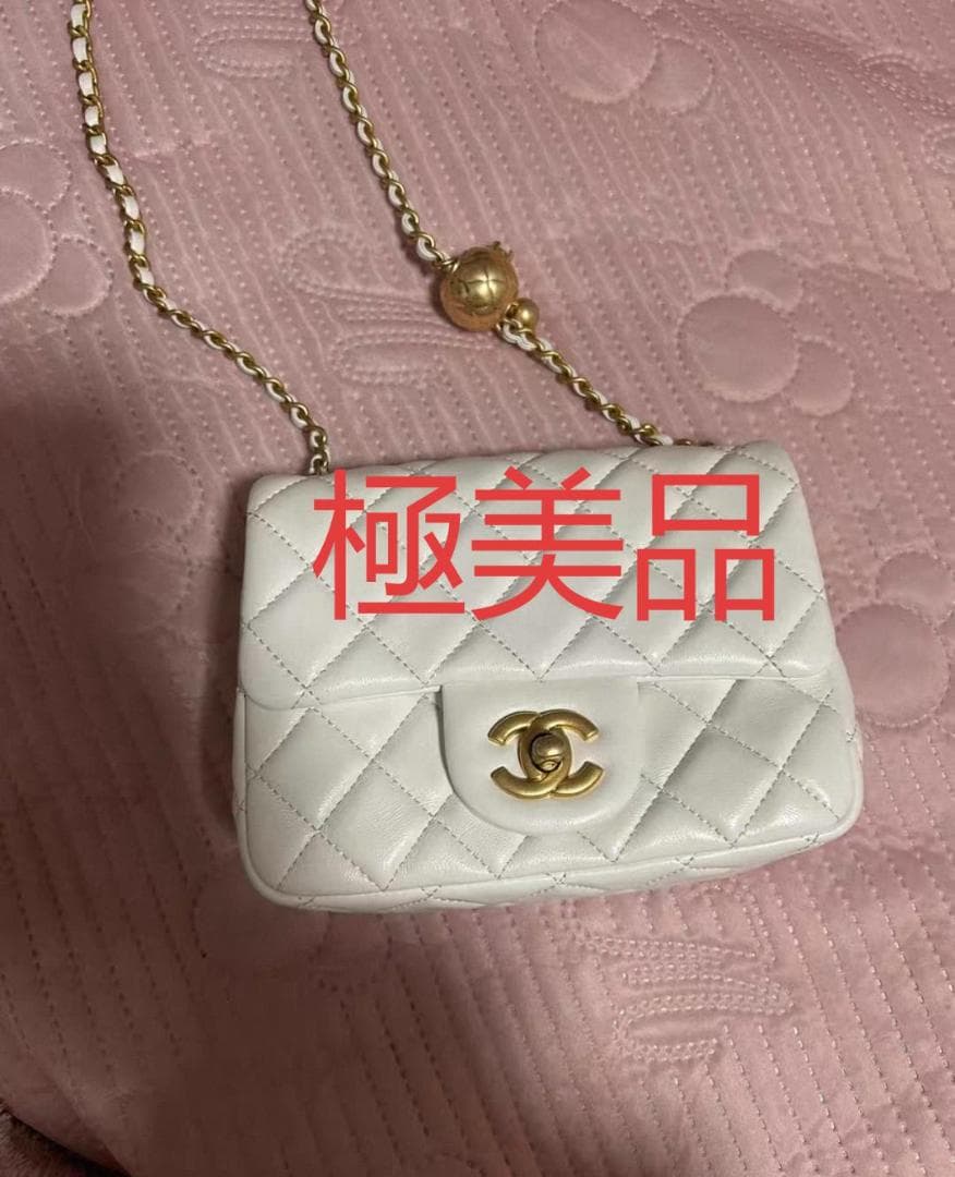 即購入 ホワイト キルティングショルダーバッグ CF 19*14.5*7.5