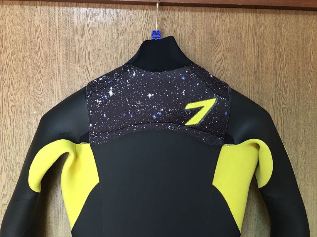 SEVEN ウェットスーツ セミドライ ＭＬサイズ相当