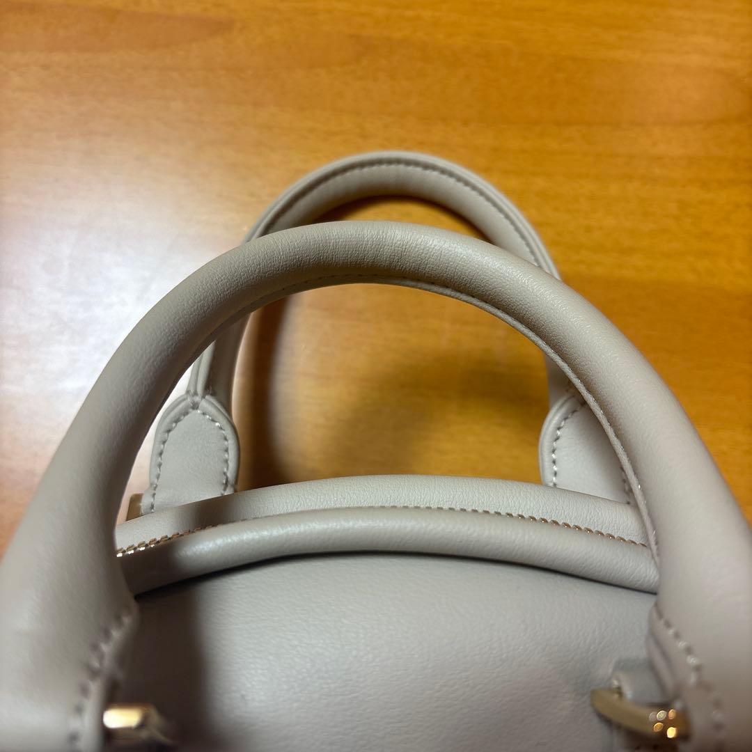 muta エシカルレザー　8 カートバッグ