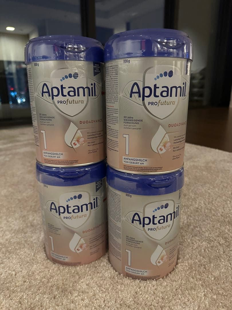 Aptamil ProFutura 1 * 4缶 アプタミル