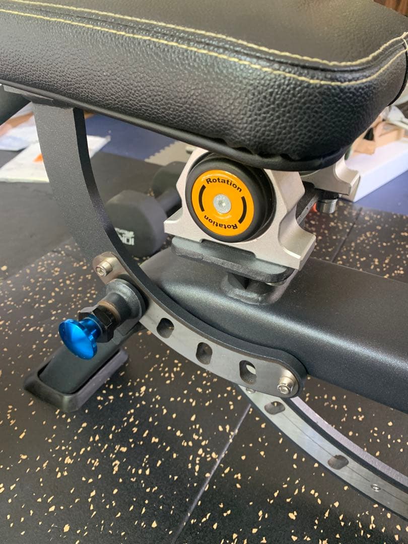 よ*ろ様 ラック、ベンチ、バー、ウエイト、マットのセット