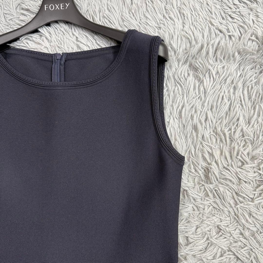 美品✨20年 フォクシー Tuberose ニットフレアワンピース ミッドナイト