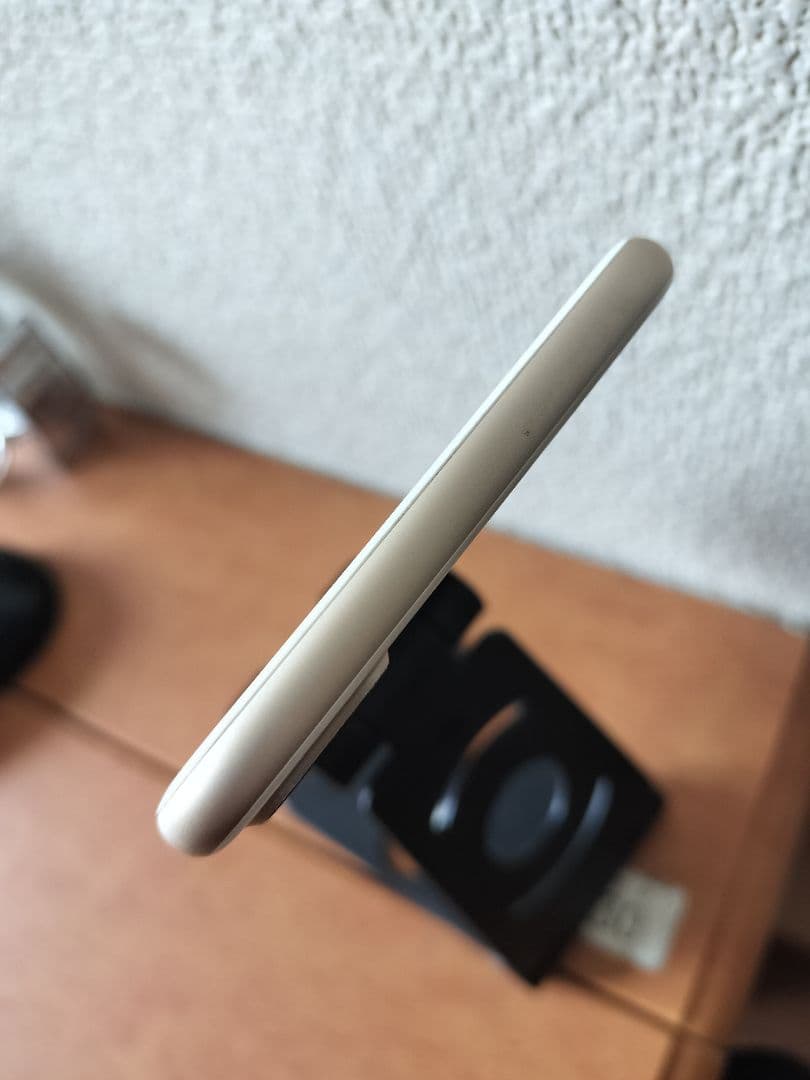 iPhone 7 Plus 128GB バッテリー100% simフリー