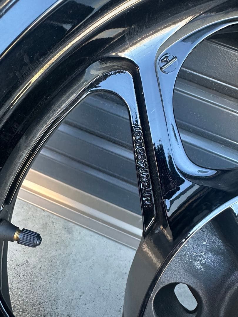 ゼファー1100 純正ホイールセット