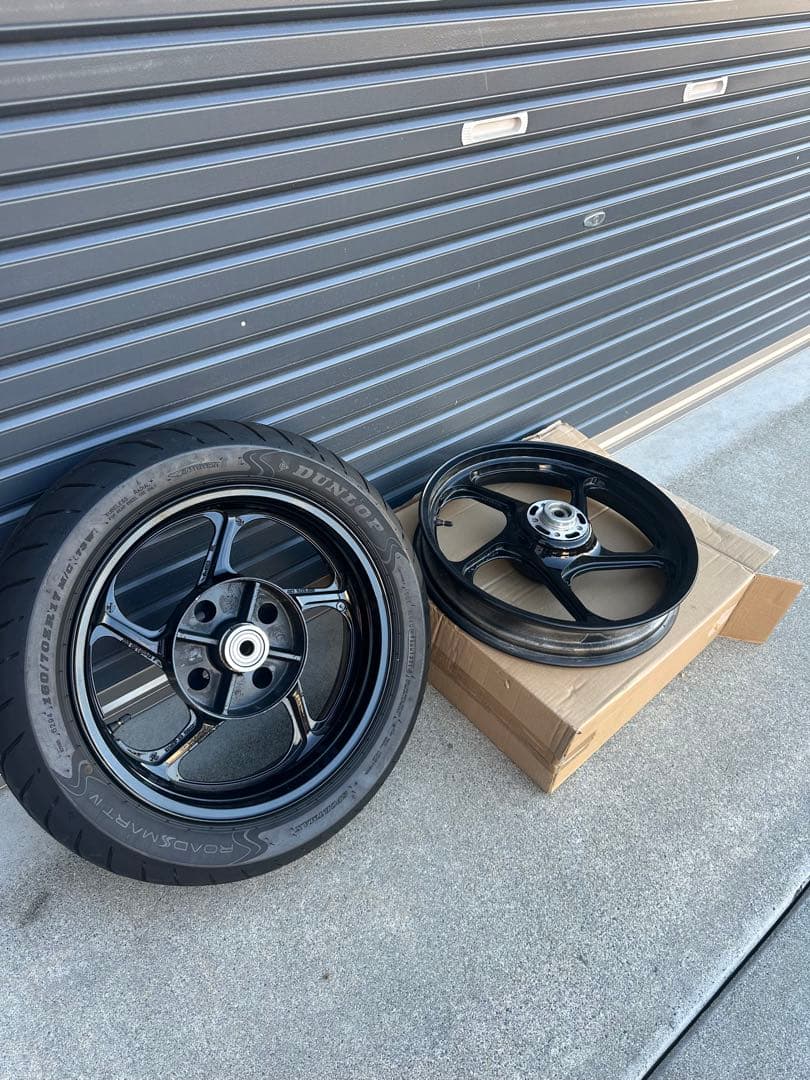 ゼファー1100 純正ホイールセット