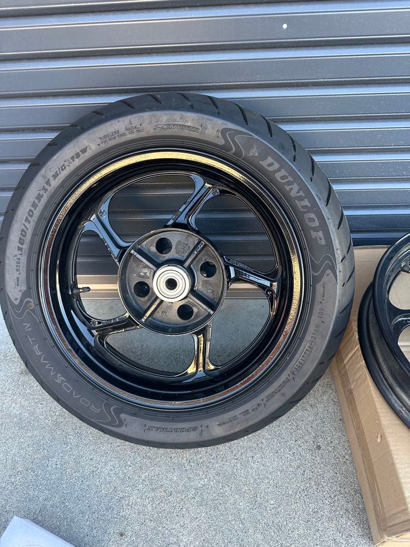 ゼファー1100 純正ホイールセット