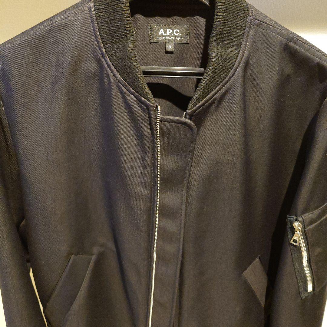 A.P.C. ブラック MA-1 フライトジャケット S