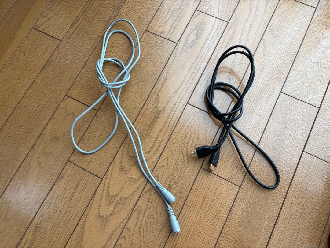 【とても美品】シャープ Blu-rayレコーダー　BD-S570 純正リモコン