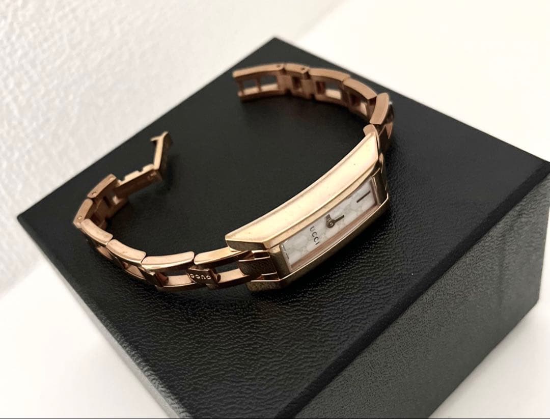 GUCCI レディース 腕時計 110シリーズ ゴールド シェル 電池交換済