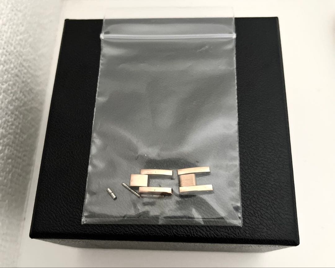 GUCCI レディース 腕時計 110シリーズ ゴールド シェル 電池交換済