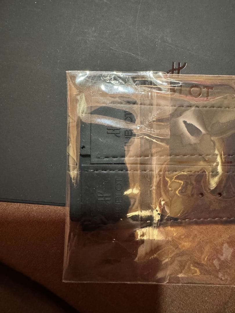 未使用　正規品　Hublot ブラックレザーベルト G501-30