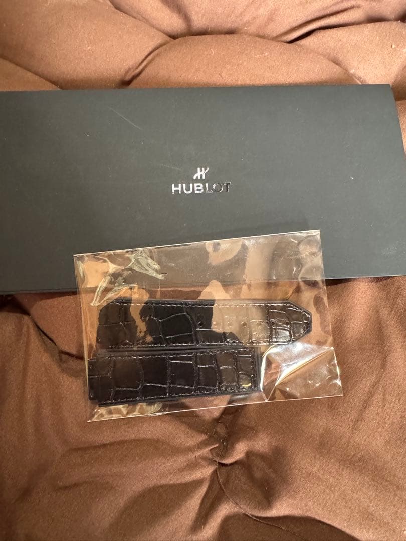 未使用　正規品　Hublot ブラックレザーベルト G501-30