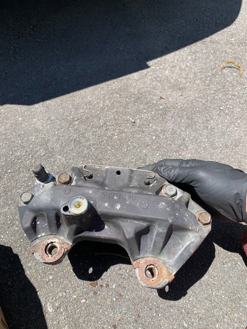 最終値引き！！80スープラフロントキャリパー左右セット