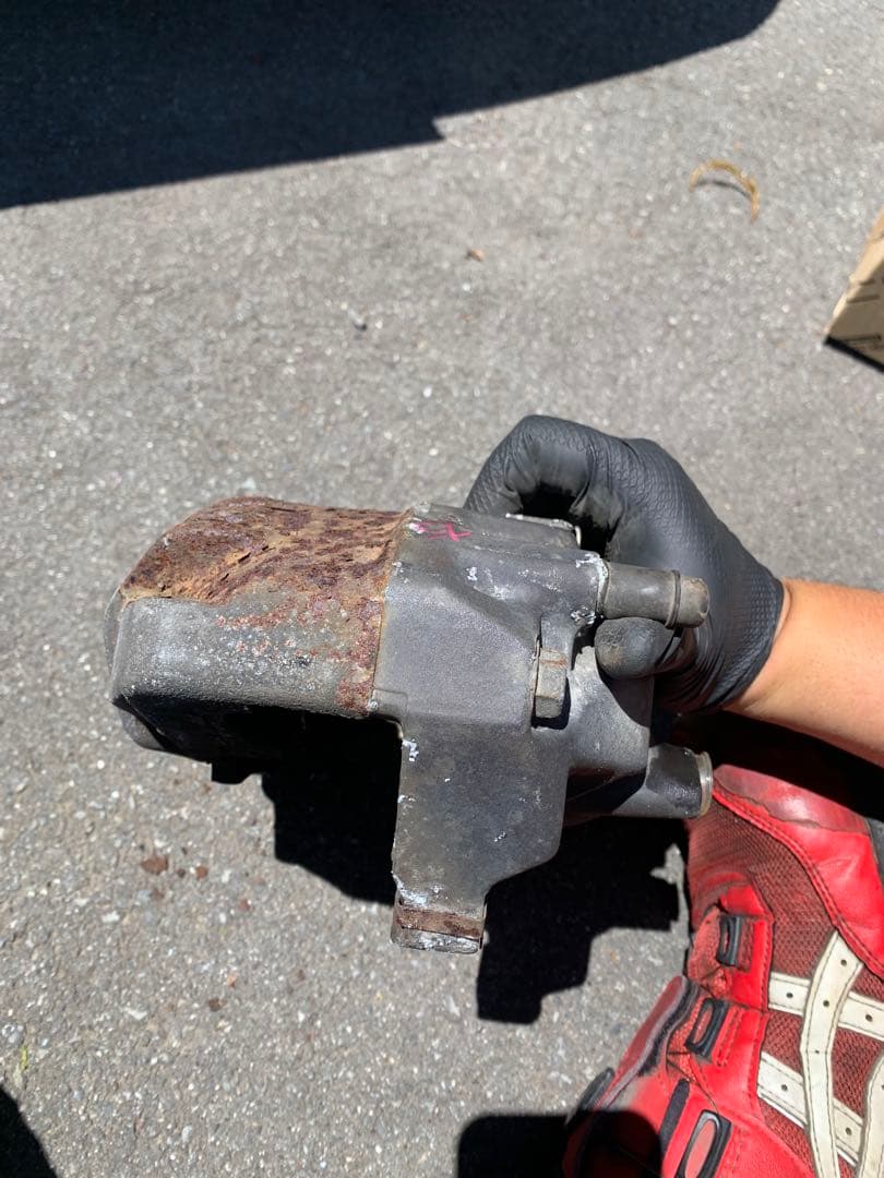 最終値引き！！80スープラフロントキャリパー左右セット