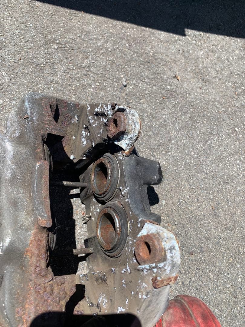 最終値引き！！80スープラフロントキャリパー左右セット