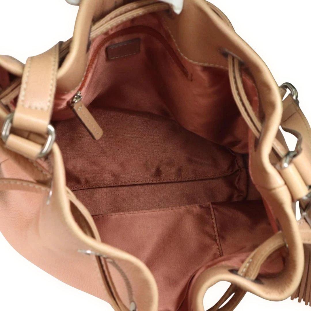 土屋鞄 クラルテ 巾着バッグ　ショルダー 牛革 上質レザー 斜め掛け　肩掛け