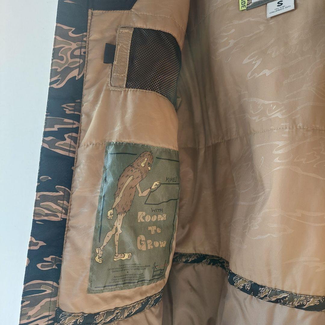 BURTONスキーウェア上下　キッズS (クリーニング済)※腰プロテクターおまけ