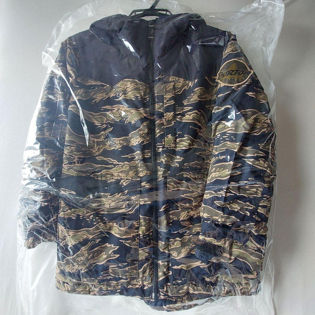 BURTONスキーウェア上下　キッズS (クリーニング済)※腰プロテクターおまけ