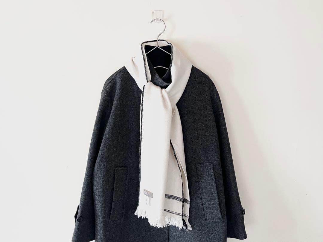 イギリス製 マーガレットハウエル 手織りセルヴィッチウールスカーフ41,040円