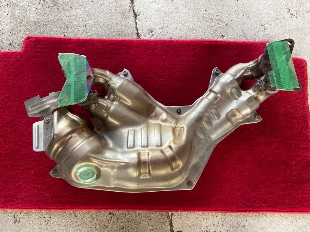 GR86/BRZ 純正エキマニ