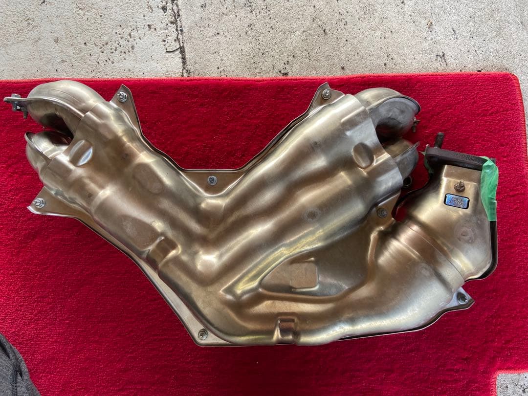 GR86/BRZ 純正エキマニ